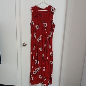 Red Sleeveless V-Neck Maxi Dress